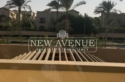 Apartment - 2 Bedrooms - 2 Bathrooms for sale in Aurora - Uptown Cairo - Mokattam - Cairo
