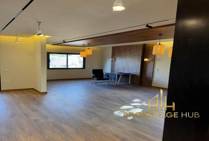8062110 - Property Image 3