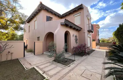 Villa - 3 Bedrooms - 3 Bathrooms for sale in Mivida - 5th Settlement Compounds - The 5th Settlement - New Cairo City - Cairo