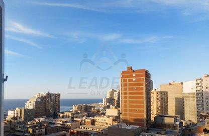 شقة - 3 غرف نوم - 2 حمامات للايجار في كليوباترا - حي شرق - الاسكندرية