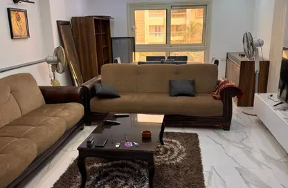 Apartment - 2 Bedrooms - 2 Bathrooms for rent in Durrat Al Qahira - North Investors Area - New Cairo City - Cairo