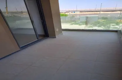 شقة - 2 غرف نوم - 2 حمامات للبيع في كمبوند البروج - كمبوندات الشروق - مدينة الشروق - القاهرة