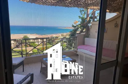 Chalet - 3 Bedrooms - 3 Bathrooms for sale in La Vista 2 - La Vista - Al Ain Al Sokhna - Suez