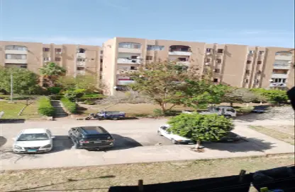 Apartment - 2 Bedrooms - 1 Bathroom for sale in 11th District - Sheikh Zayed City - Giza