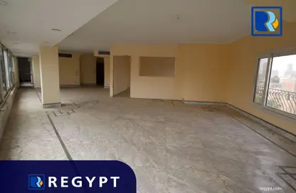 Penthouse - 4 Bedrooms - 6 Bathrooms for rent in Sarayat Al Maadi - Hay El Maadi - Cairo