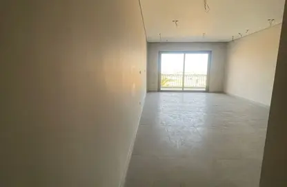 شقة - 3 غرف نوم - 3 حمامات للايجار في فيلدج ويست - كمبوندات الشيخ زايد - الشيخ زايد - الجيزة