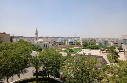 شقة - 3 غرف نوم - 3 حمامات للبيع في مدينة وصال - كمبوندات الشروق - مدينة الشروق - القاهرة