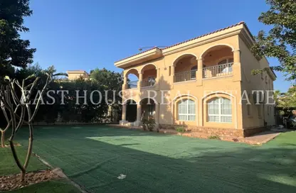 Villa - 5 Bedrooms - 4 Bathrooms for rent in Madinaty - Cairo