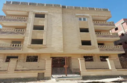 شقة - 3 غرف نوم - 2 حمامات للبيع في جمعية احمد عرابى - مدينة العبور - القليوبية