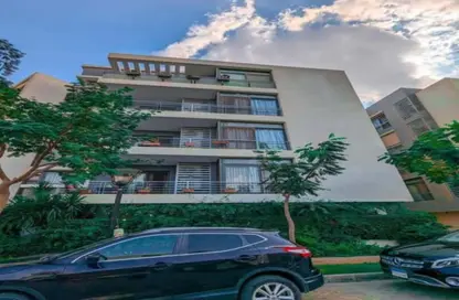 Apartment - 2 Bedrooms - 2 Bathrooms for sale in Taj City - 5th Settlement Compounds - The 5th Settlement - New Cairo City - Cairo