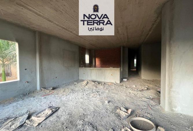 8049372 - Property Image 2