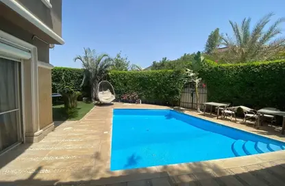 فيلا - 4 غرف نوم - 4 حمامات للبيع في ميدوز بارك - كمبوندات الشيخ زايد - الشيخ زايد - الجيزة