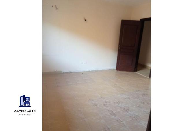 8260200 - Property Main Image