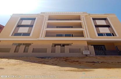 Roof - 3 Bedrooms - 2 Bathrooms for sale in Al Andalus Family - Al Andalus District - New Cairo City - Cairo