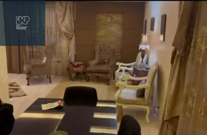 Apartment - 3 Bedrooms - 2 Bathrooms for sale in Hussein Fahmy St. - 6th Zone - Nasr City - Cairo