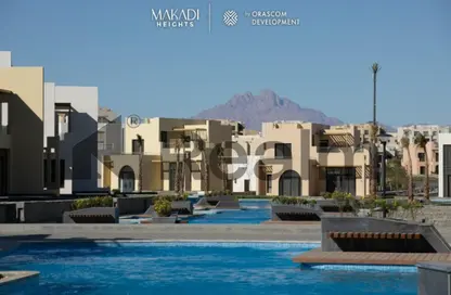 Chalet - 3 Bedrooms - 3 Bathrooms for sale in Makadi Orascom Resort - Makadi - Hurghada - Red Sea