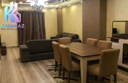 شقة - 2 غرف نوم - 2 حمامات للايجار في عمارات البنفسج - البنفسج - مدينة القاهرة الجديدة - القاهرة