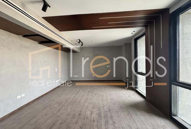 8119363 - Property Image 2
