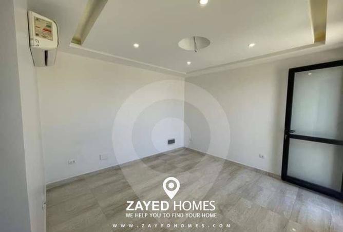 8015047 - Property Image 3