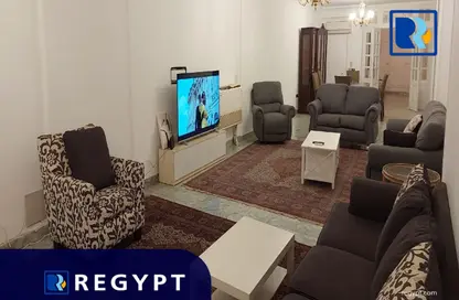 Apartment - 2 Bedrooms - 2 Bathrooms for rent in Taha Hussein St. - Zamalek - Cairo