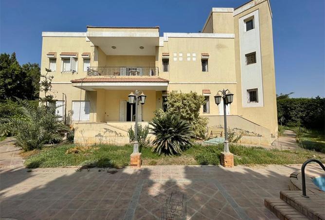 8279887 - Property Image 2