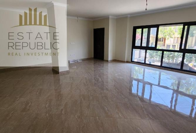8016304 - Property Image 2