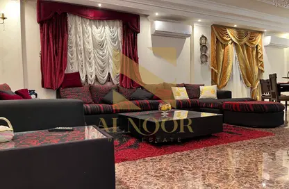 Apartment - 2 Bedrooms - 2 Bathrooms for rent in Ard Al Mokhabarat - Hadayek October - 6 October City - Giza