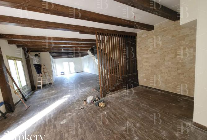 8164910 - Property Image 3