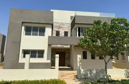 Villa - 5 Bedrooms - 5 Bathrooms for sale in Hyde Park - 5th Settlement Compounds - The 5th Settlement - New Cairo City - Cairo