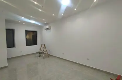 محل تجاري - استوديو - 1 حمام للايجار في مدينتي - القاهرة