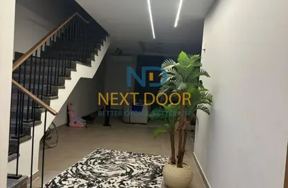 Twin House - 3 Bedrooms - 4 Bathrooms for rent in Al Burouj Compound - El Shorouk Compounds - Shorouk City - Cairo