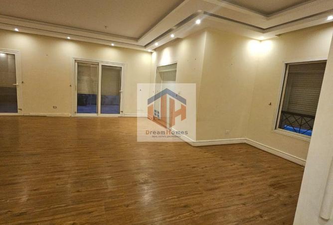 8074293 - Property Image 3