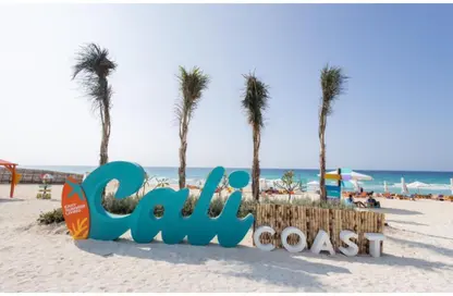 Chalet - 2 Bedrooms - 2 Bathrooms for sale in Cali Coast - Ras Al Hekma - North Coast