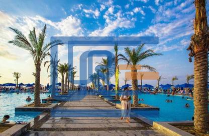 Chalet - 3 Bedrooms - 2 Bathrooms for sale in La Vista Bay - La Vista - Qesm Ad Dabaah - North Coast