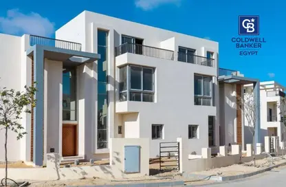 Villa - 4 Bedrooms - 4 Bathrooms for sale in Lake West - Sheikh Zayed Compounds - Sheikh Zayed City - Giza