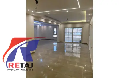 Apartment - 3 Bedrooms - 3 Bathrooms for rent in Hesham Labib St. - 8th Zone - Nasr City - Cairo