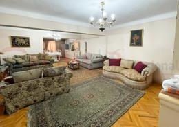 Apartment - 3 bedrooms for للبيع in Shaarawy St. - Laurent - Hay Sharq - Alexandria