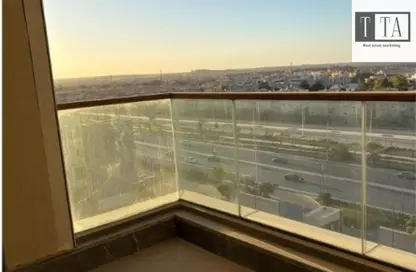 Apartment - 1 Bedroom - 2 Bathrooms for sale in Aeon - 6 October Compounds - 6 October City - Giza