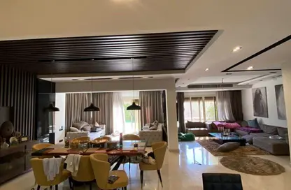 منزل مزدوج - 5 غرف نوم - 4 حمامات للايجار في جراند هايتس - التوسعات الشمالية - مدينة 6 أكتوبر - الجيزة