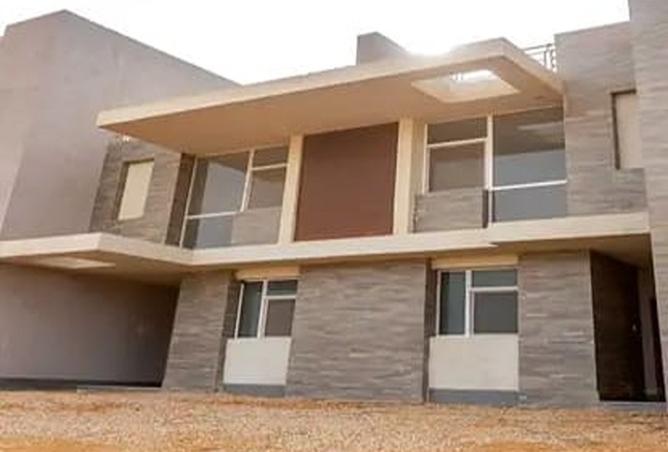 8225810 - Property Image 2