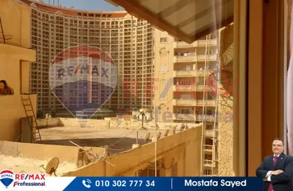Apartment - 3 Bedrooms - 1 Bathroom for sale in San Stefano Grand Plaza - San Stefano - Hay Sharq - Alexandria
