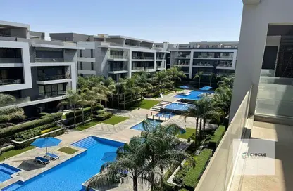 Apartment - 4 Bedrooms - 4 Bathrooms for sale in El Patio 7 - 5th Settlement Compounds - The 5th Settlement - New Cairo City - Cairo