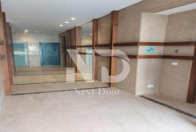 8130909 - Property Image 3