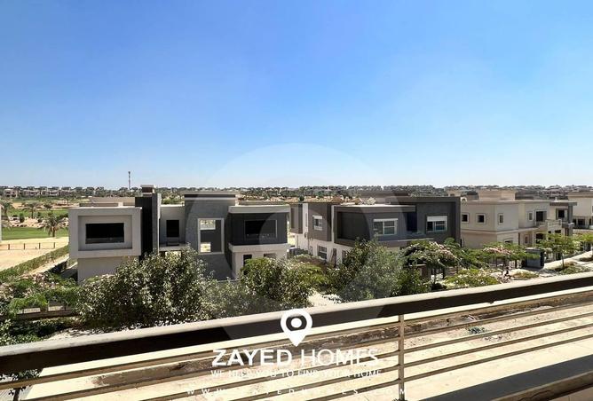 فيلا - 4 غرف نوم - 5 حمامات للايجار في نيو جيزة - طريق مصر اسكندرية الصحراوي - مدينة 6 أكتوبر - الجيزة