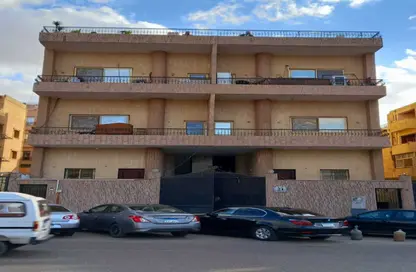 فيلا - 4 غرف نوم - 3 حمامات للبيع في الحي الخامس - التجمع الخامس - مدينة القاهرة الجديدة - القاهرة