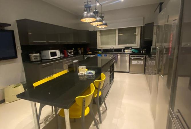 8211692 - Property Image 2