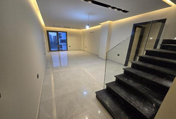 7008540 - صورة العقار 3