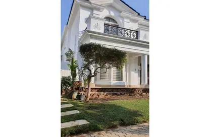 Villa - 4 Bedrooms - 3 Bathrooms for sale in Mountain View 1.1 - 5th Settlement Compounds - The 5th Settlement - New Cairo City - Cairo