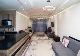 شقة - 3 غرف نوم - 1 حمام for للبيع in كامب شيزار - حي وسط - الاسكندرية
