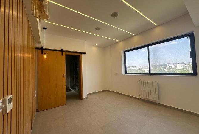 8004797 - Property Image 2